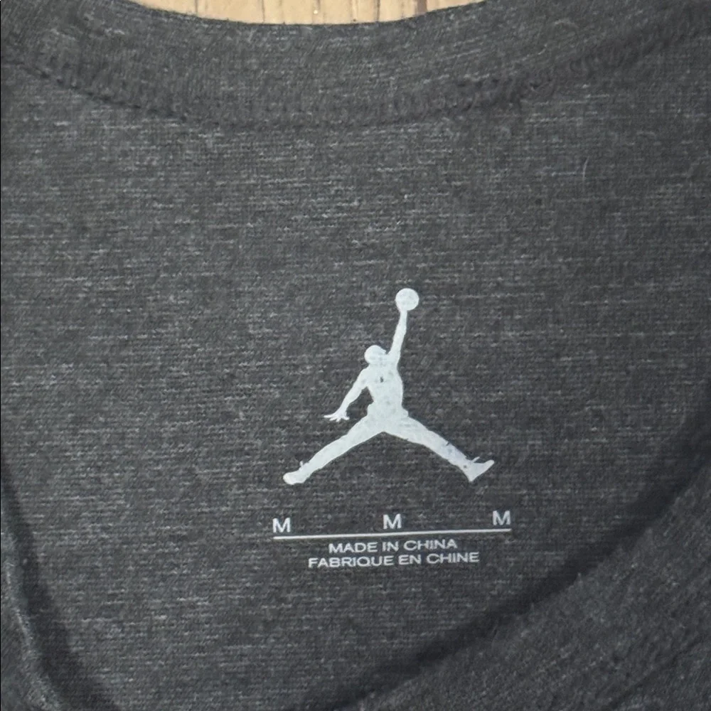 Jordan Brand Athletic Long Sleeve Charcoal Gray Shirt Men’s Size Medium